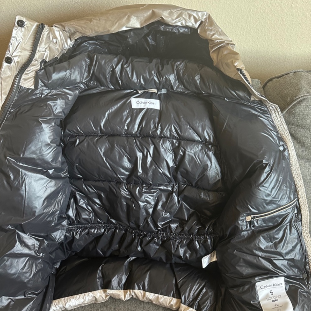 Jacket - Picture 2 of 4